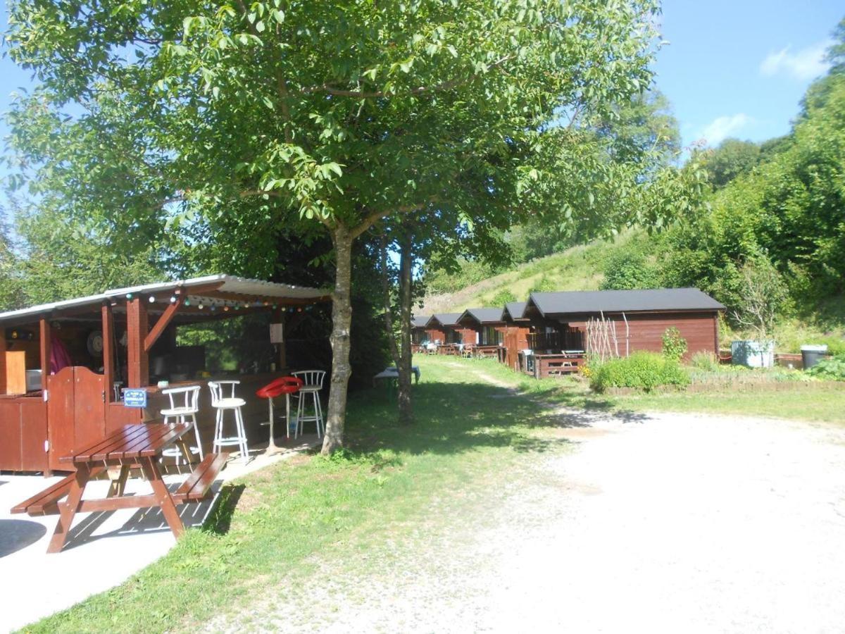"Le Maloya" Chalets Independants -Chambre Balneo - Relais Motards 拉科讷 外观 照片