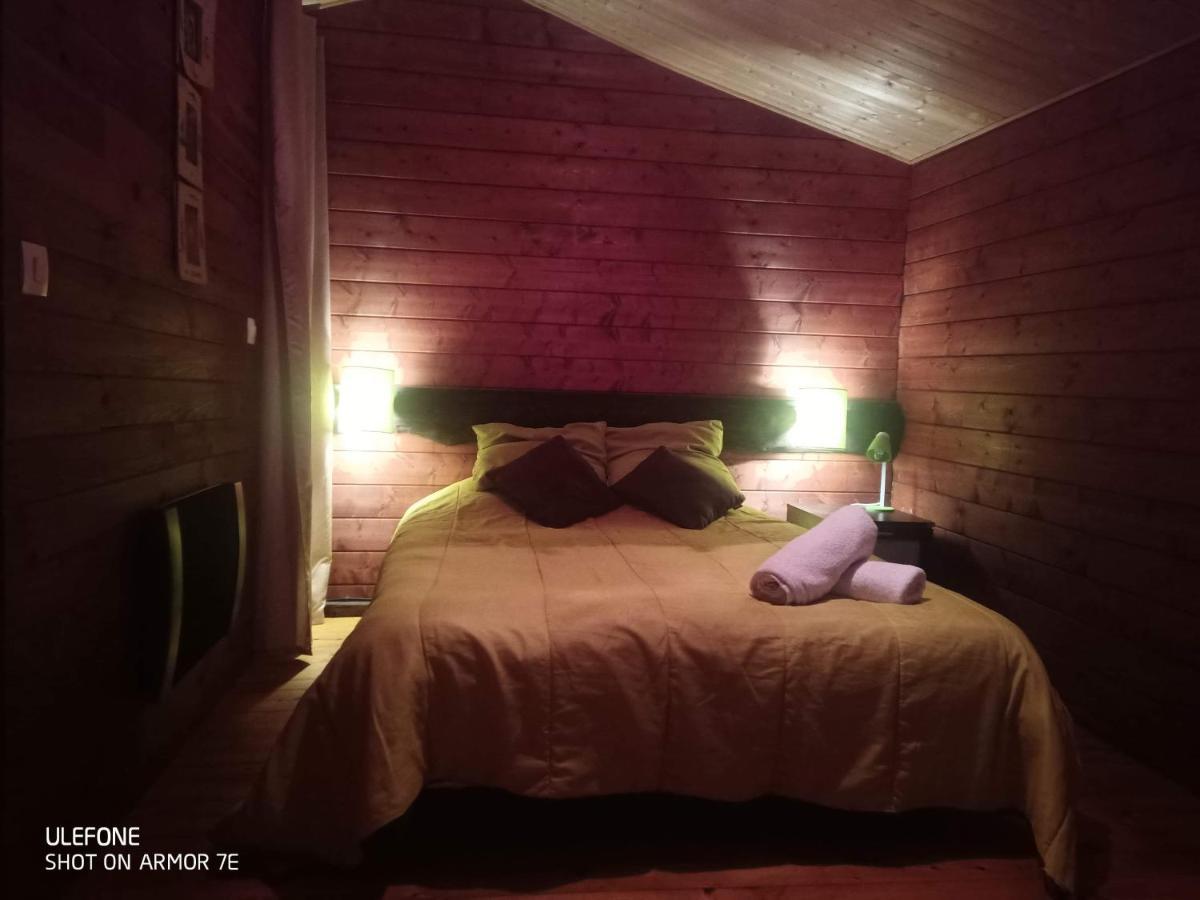 "Le Maloya" Chalets Independants -Chambre Balneo - Relais Motards 拉科讷 外观 照片