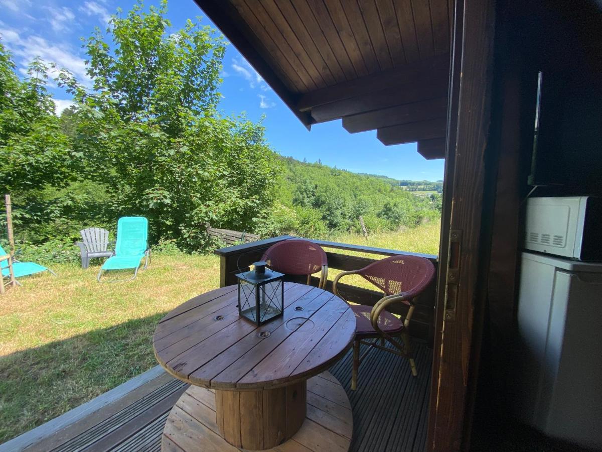 "Le Maloya" Chalets Independants -Chambre Balneo - Relais Motards 拉科讷 外观 照片