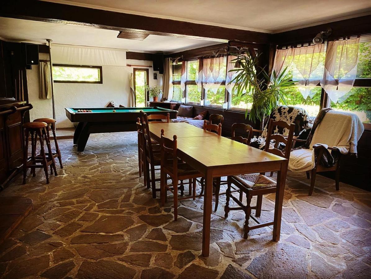 "Le Maloya" Chalets Independants -Chambre Balneo - Relais Motards 拉科讷 外观 照片
