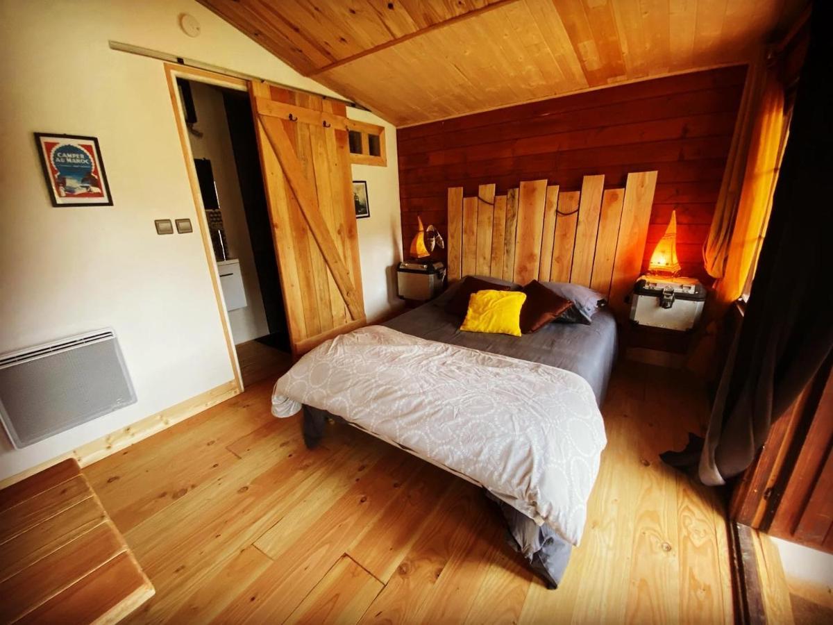 "Le Maloya" Chalets Independants -Chambre Balneo - Relais Motards 拉科讷 外观 照片