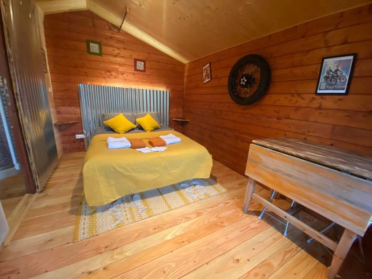 "Le Maloya" Chalets Independants -Chambre Balneo - Relais Motards 拉科讷 外观 照片
