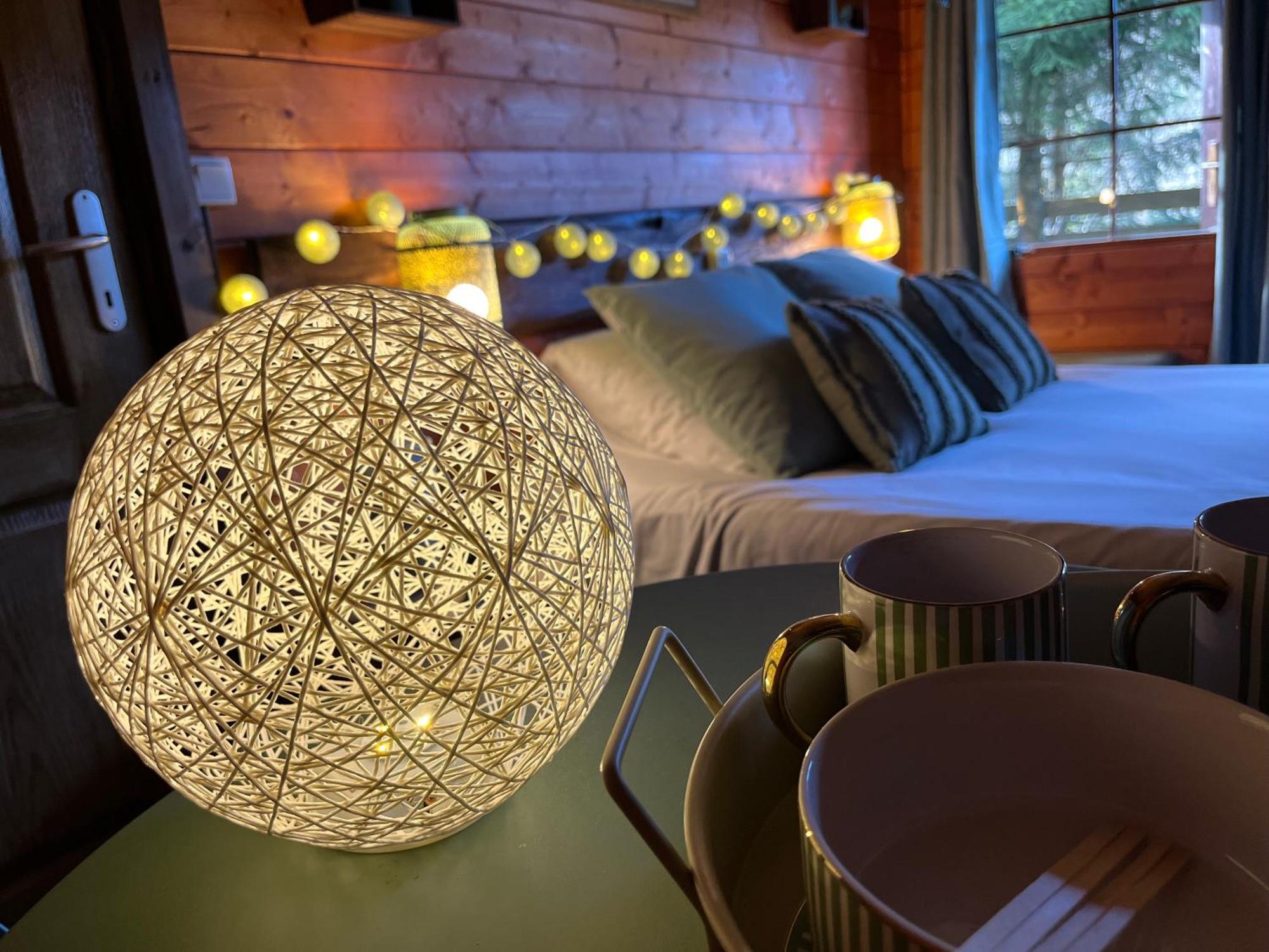 "Le Maloya" Chalets Independants -Chambre Balneo - Relais Motards 拉科讷 外观 照片