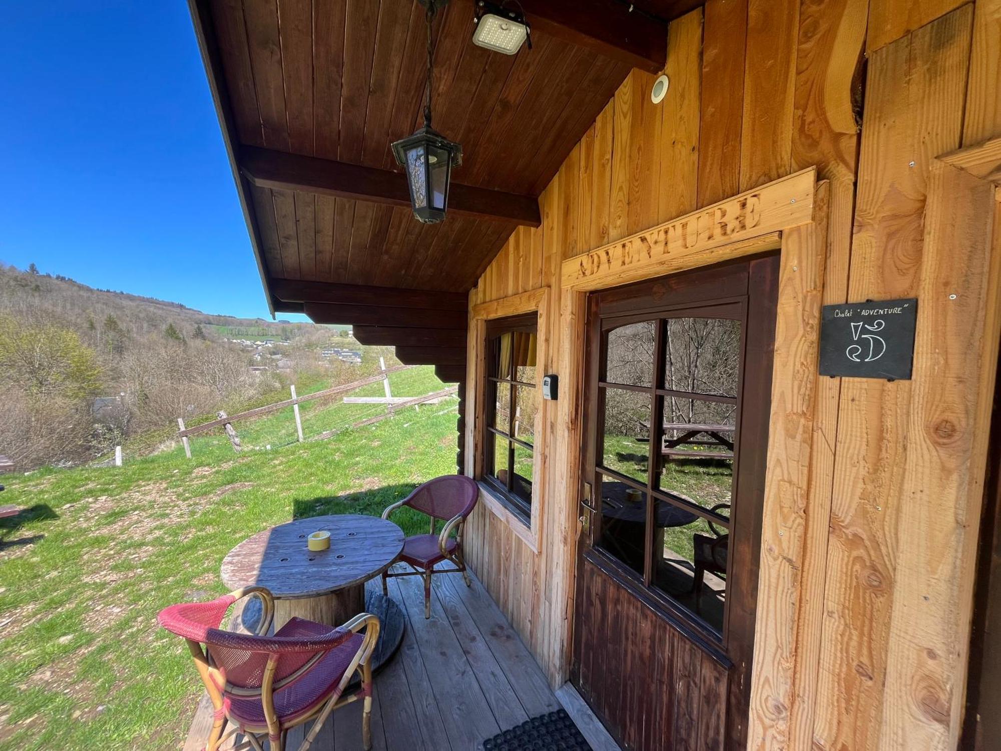 "Le Maloya" Chalets Independants -Chambre Balneo - Relais Motards 拉科讷 外观 照片